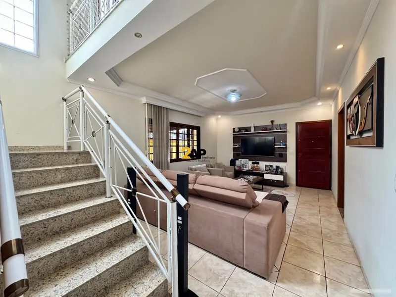 Casa com 3 quartos em Parque Arariba - foto 3