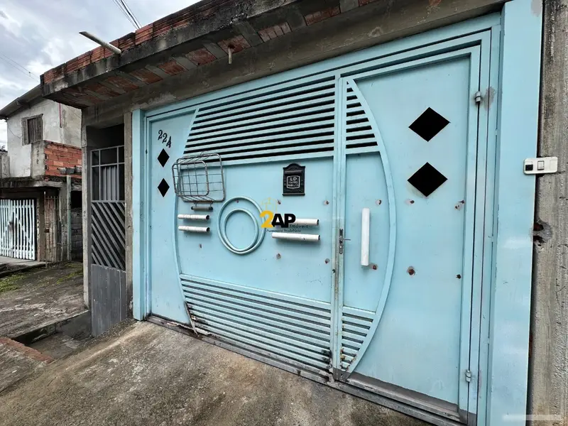 Casa com 4 quartos em Jardim Lavorato