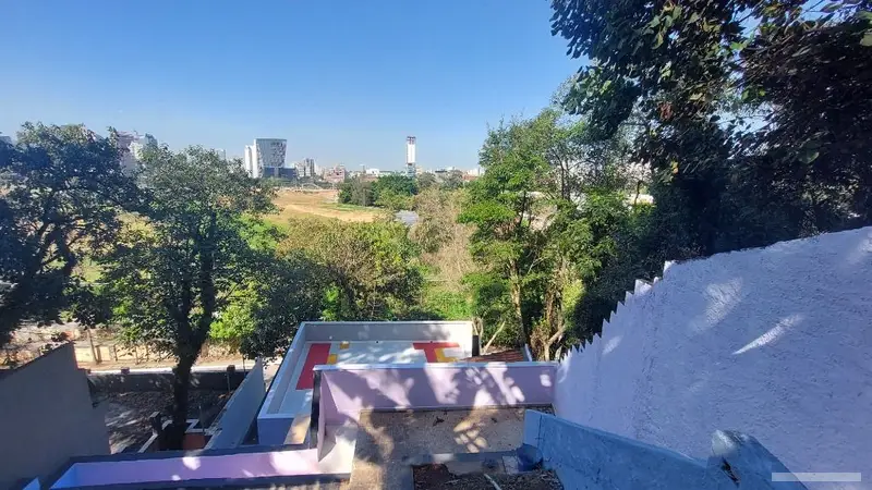 Sobrado com 3 quartos em Fazenda Morumbi