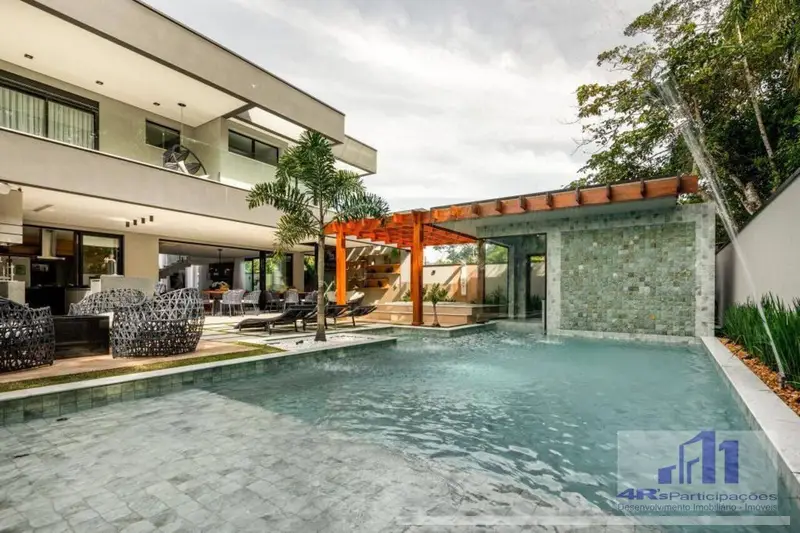 Casa com 6 quartos em Riviera de São Lourenço - foto 2