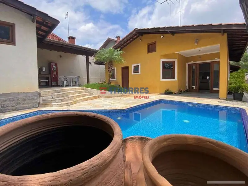 Casa com 3 quartos em Residence Plaza - foto 2