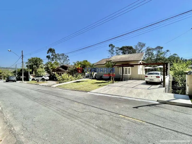 Casa com 5 quartos em Condomínio Nova Higienópolis - foto 5