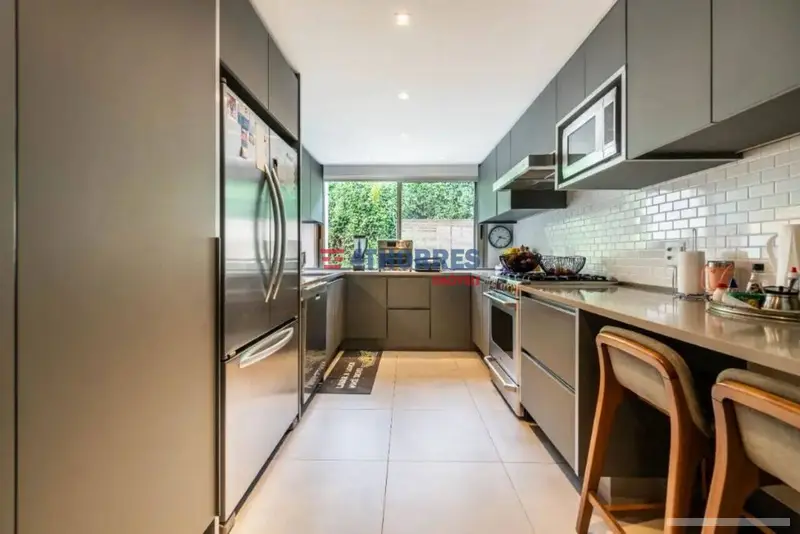 Casa com 4 quartos em Bothanica Alto de Pinheiros - foto 5