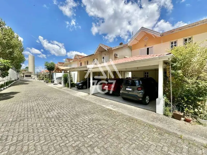 Casa - 3 quartos - Granja Viana - Cotia