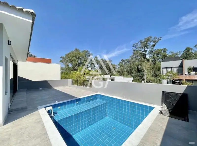 Casa com 3 quartos em Granja Viana - foto 2