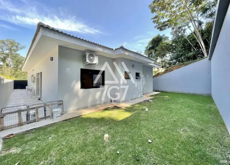 Casa com 3 quartos em Granja Viana - foto 4