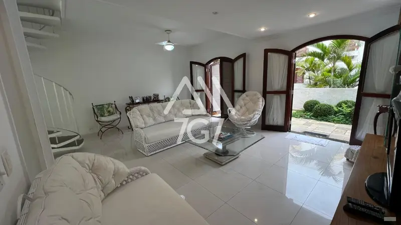 Casa com 3 quartos em Enseada - foto 2