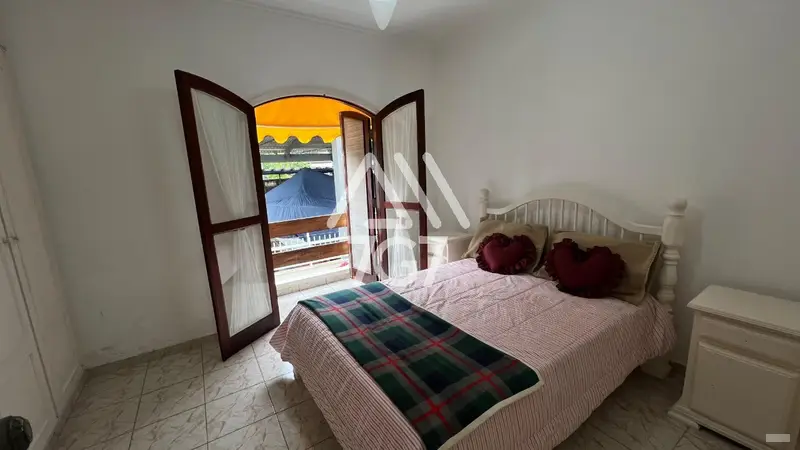 Casa com 3 quartos em Enseada - foto 4