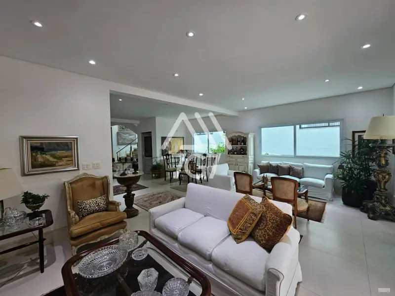 Casa com 5 quartos em Alphaville - foto 3