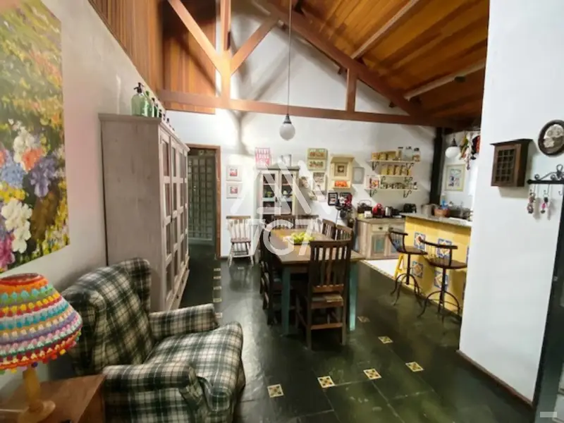 Casa com 3 quartos em Granja Viana - foto 5