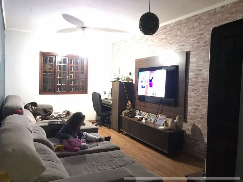 Casa com 2 quartos em Parque das Cigarreiras - foto 4