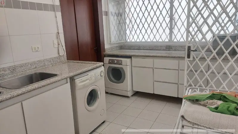 Casa com 4 quartos em Fazenda Morumbi - foto 5