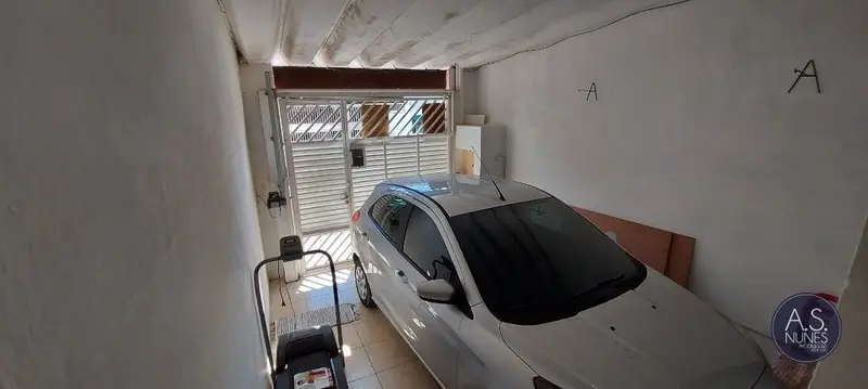 Sobrado com 2 quartos em Jardim Iva - foto 2