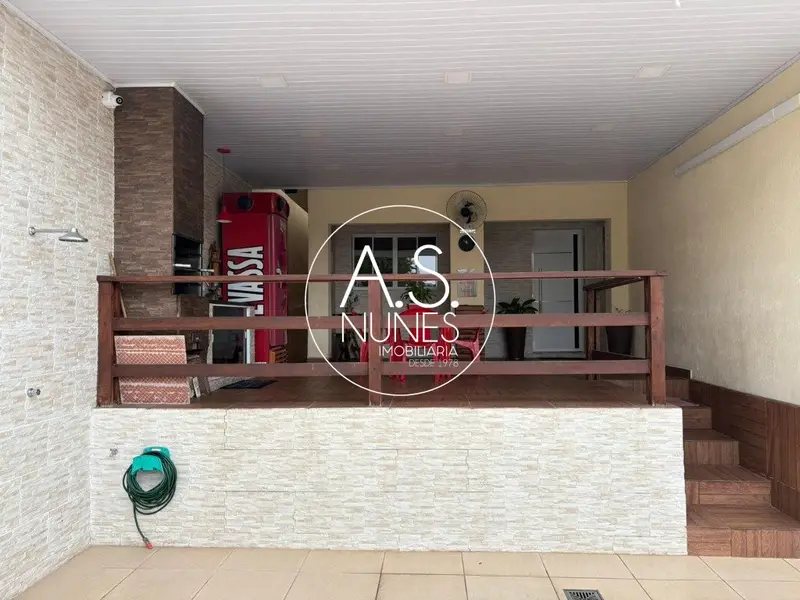 Casa com 4 quartos em Vila Nova York - foto 2