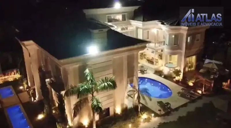 Casa com 6 quartos em Residencial Três (Tamboré) - foto 3