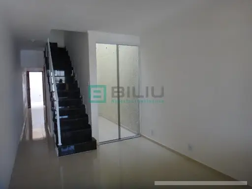 Sobrado com 3 quartos em Jardim Eliane - foto 2