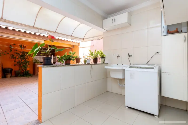 Sobrado com 5 quartos em Jardim das Flores - foto 5