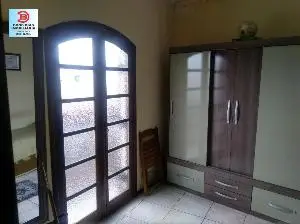 Casa com 4 quartos em Parque das Paineiras - foto 4