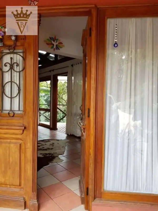 Casa com 3 quartos em Condomínio Iolanda - foto 4