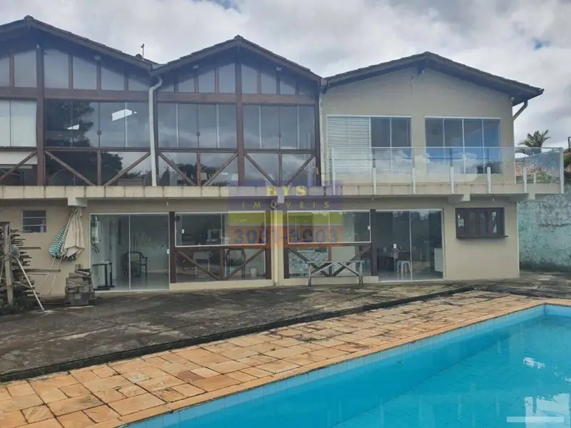 Casa com 6 quartos em Portal Das Acacias - foto 3