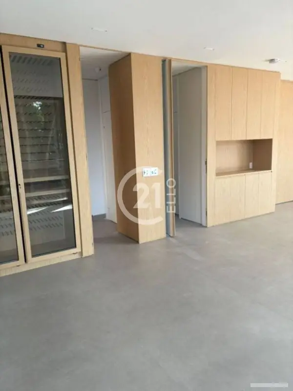 Casa com 3 quartos em Villaggio Cidade Jardim - foto 4