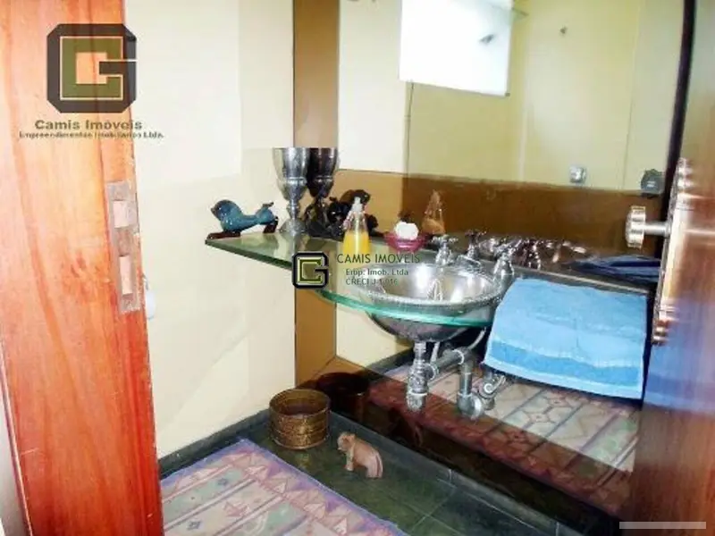 Casa com 5 quartos em Cambuci - foto 3