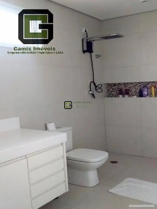 Casa com 3 quartos em Cambuci - foto 5