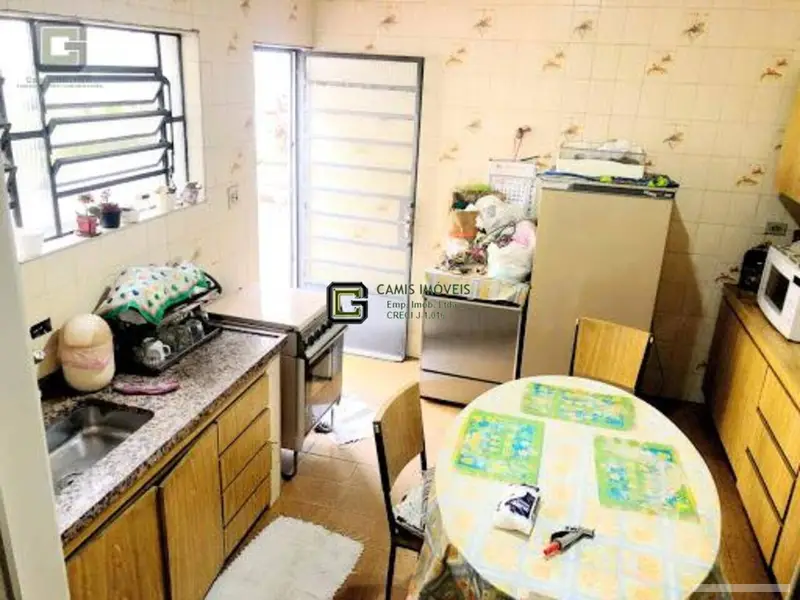 Casa com 4 quartos em Cambuci - foto 5