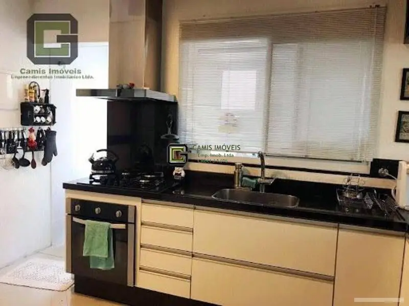 Casa com 3 quartos em Cambuci - foto 3