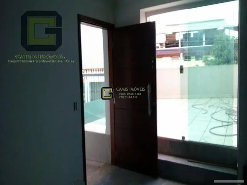 Casa com 3 quartos em Cambuci - foto 3