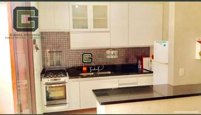 Casa com 3 quartos em Cambuci - foto 3