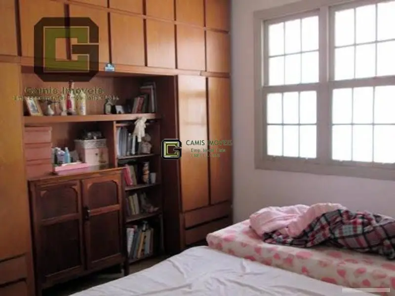 Casa com 5 quartos em Cambuci - foto 2