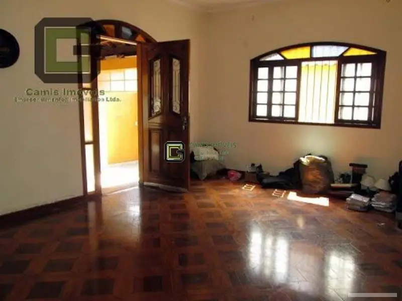 Casa com 3 quartos em Cambuci - foto 2
