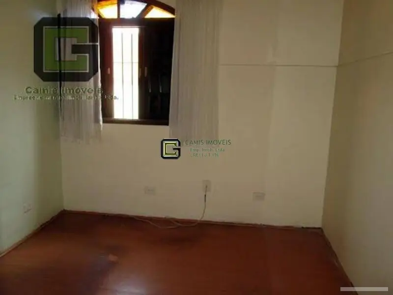 Casa com 3 quartos em Cambuci - foto 3