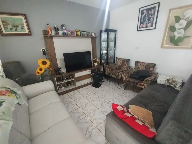 Casa com 5 quartos em Quarta Parada - foto 2