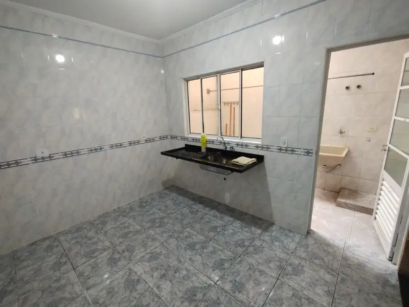 Casa em condominio com 2 quartos em Guaiaúna - foto 4