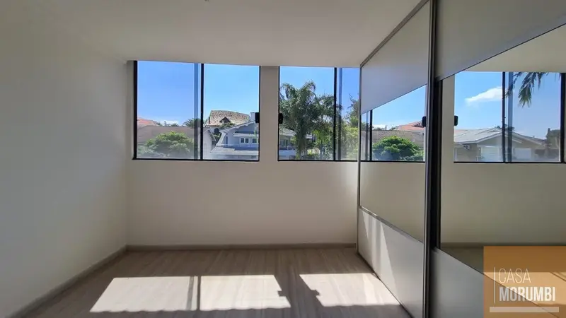 Casa com 4 quartos em Alphaville - foto 3