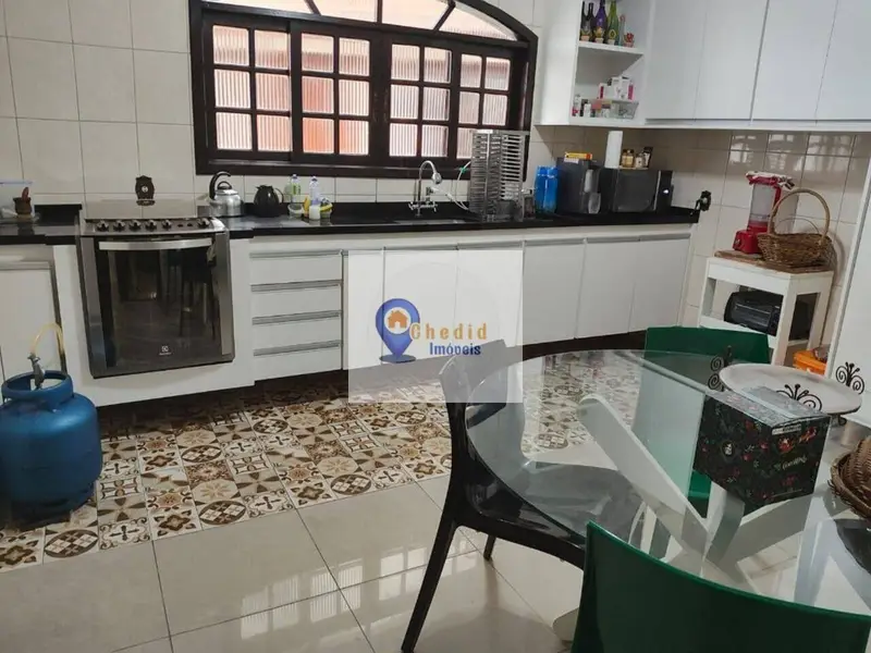 Casa com 3 quartos em Vila São Francisco - foto 2