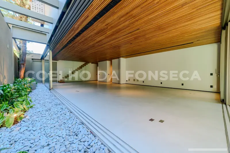 Casa com 4 quartos em Jardim Europa - foto 3