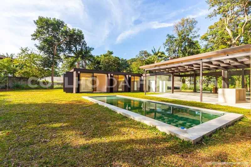 Casa em condomínio com 5 quartos em Alto da Boa Vista - foto 2