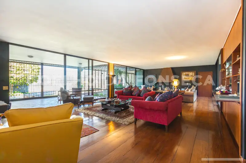 Casa com 5 quartos em Pacaembu - foto 4