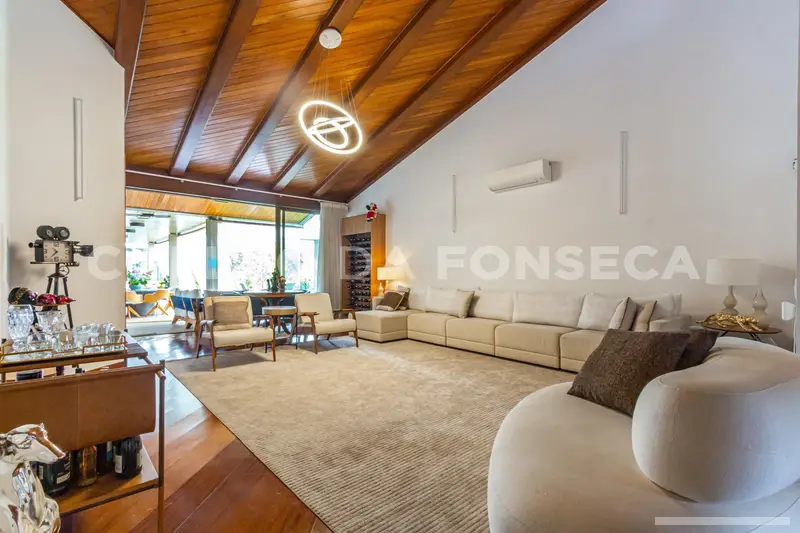 Casa com 6 quartos em Jardim Prudência - foto 3