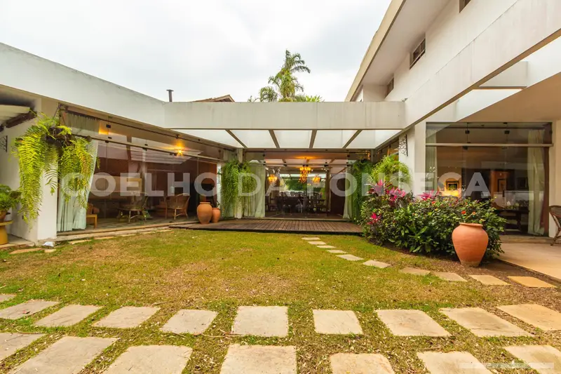 Casa com 4 quartos em Alto de Pinheiros - foto 2