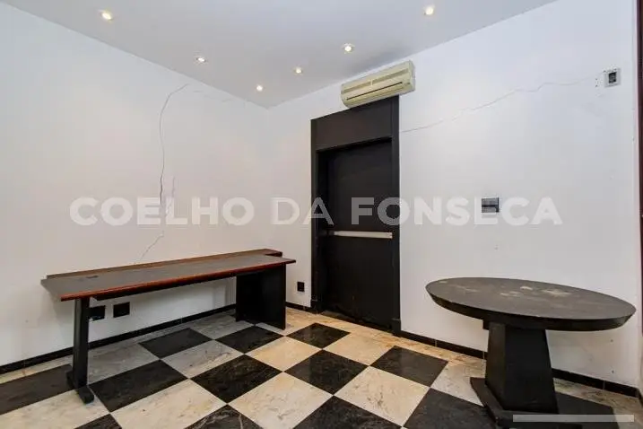 Casa com 4 quartos em Jardim Paulista - foto 4