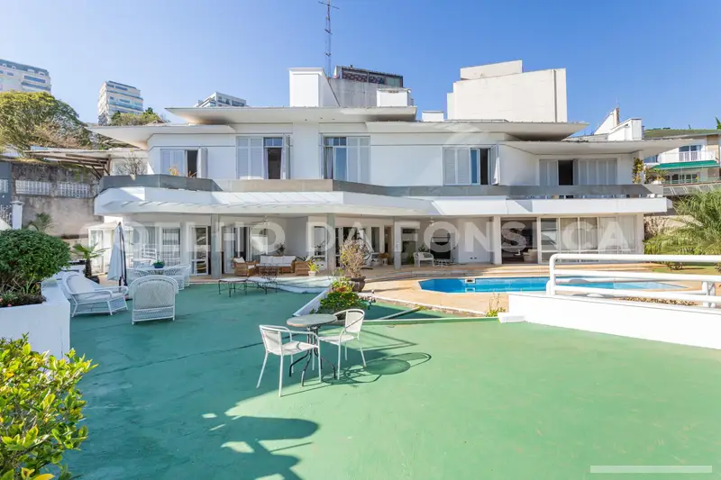 Casa com 4 quartos em Cidade Jardim - foto 2