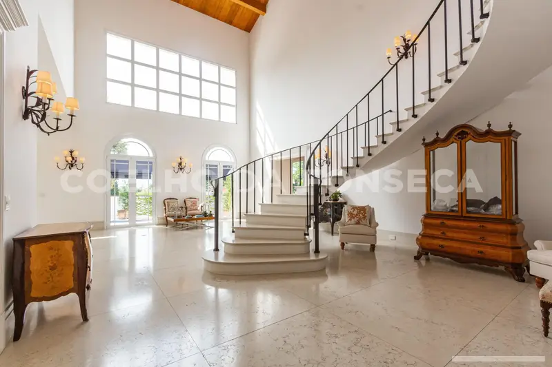 Casa com 4 quartos em Morumbi - foto 4