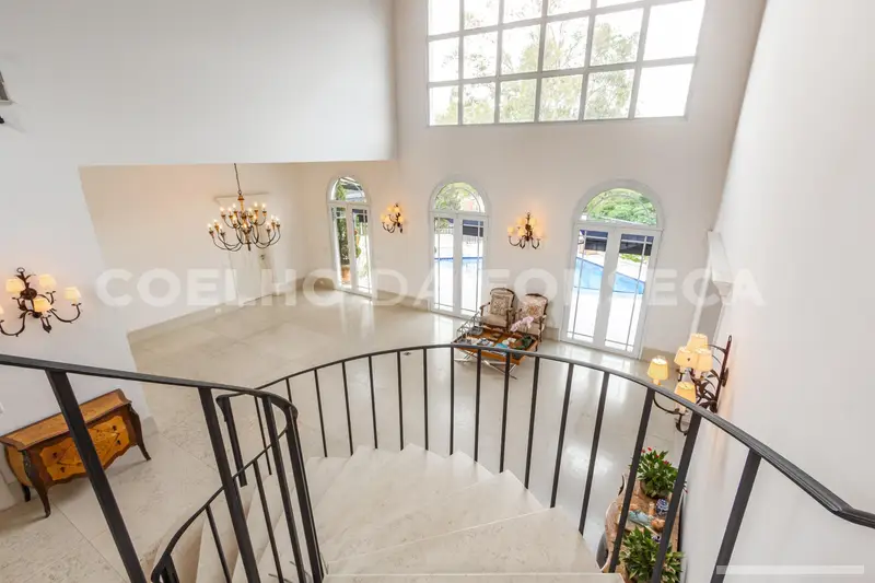 Casa com 4 quartos em Morumbi - foto 2