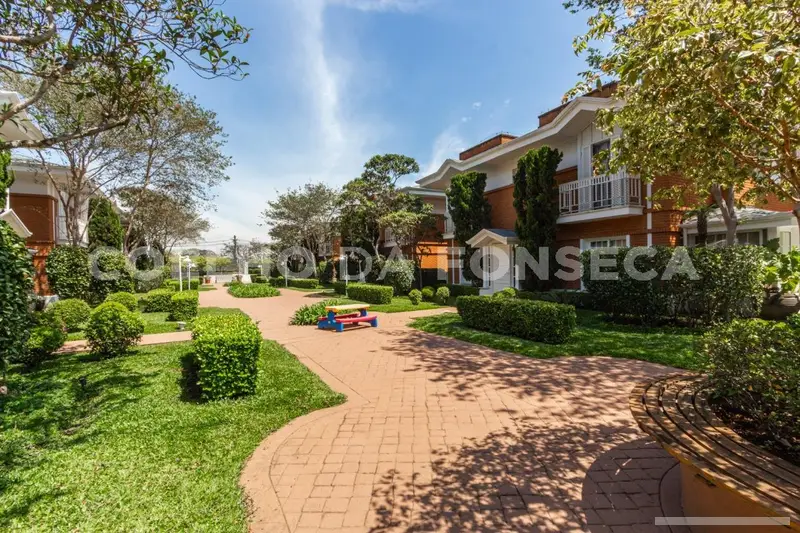 Casa em condomínio com 5 quartos em Cidade Jardim - foto 2