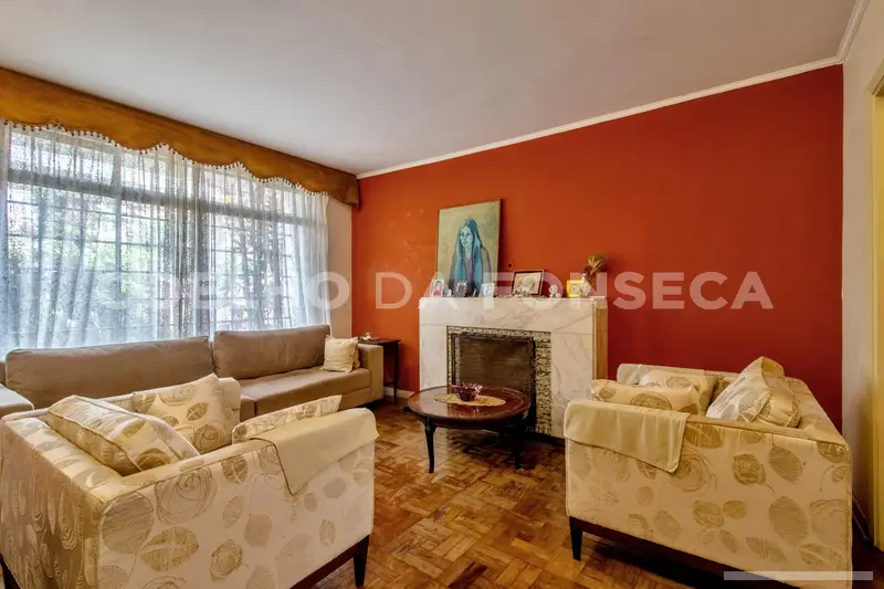 Casa com 4 quartos em Jardim Europa - foto 3
