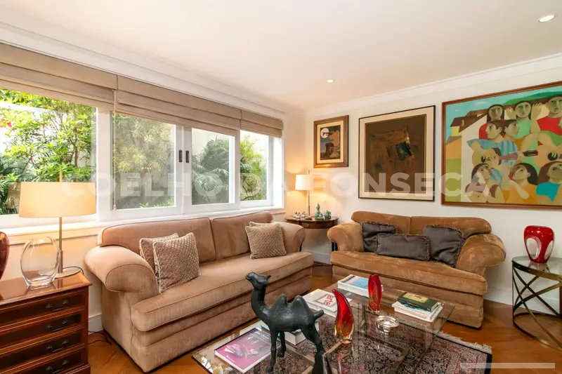 Casa com 4 quartos em Jardim Guedala - foto 4